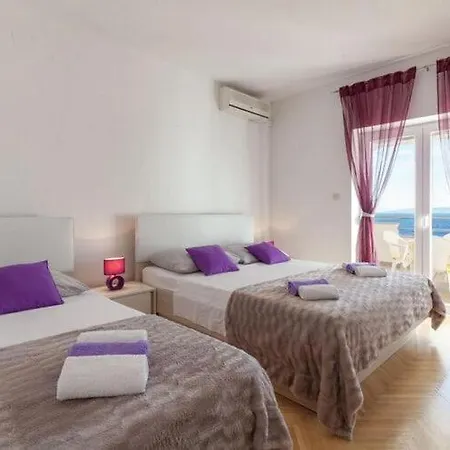 Nena St - One Bedroom With Balcony And Sea View A1 *